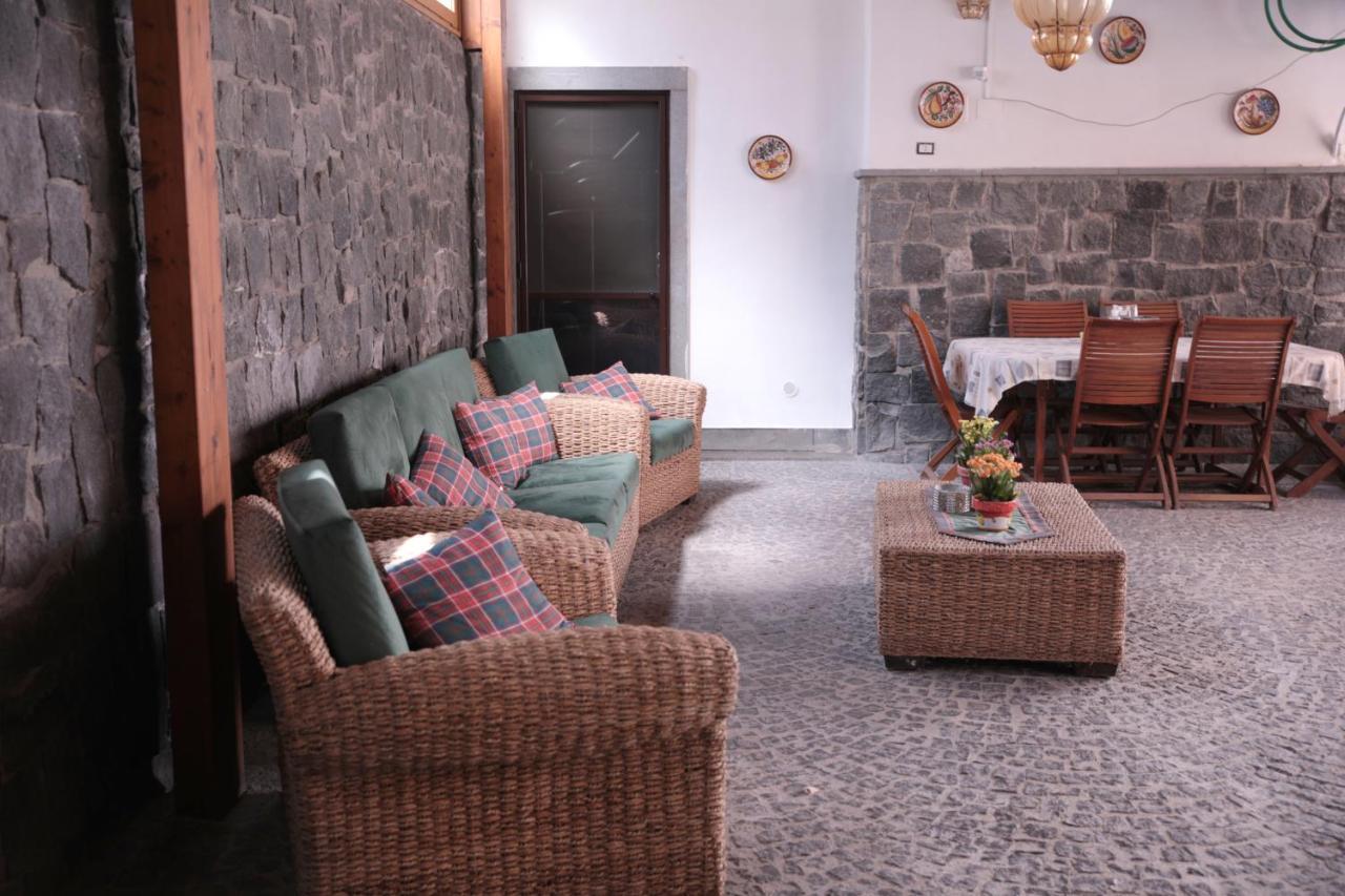 Bed and Breakfast Palazzo Caracciolo del Sole Terzigno Esterno foto