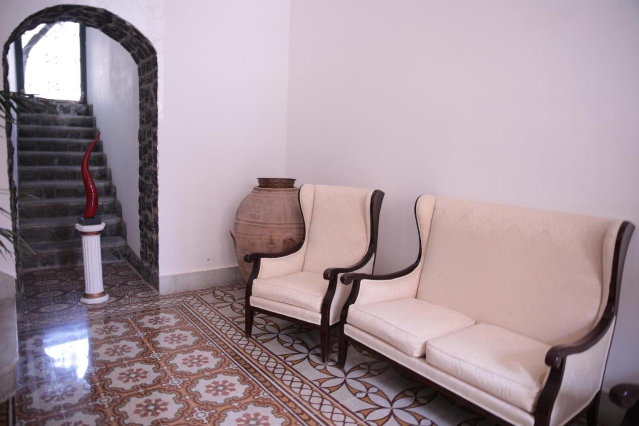 Bed and Breakfast Palazzo Caracciolo del Sole Terzigno Esterno foto